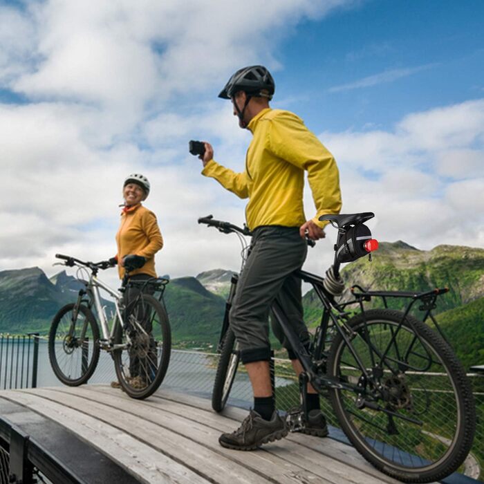 Сумка для сідла Aspiree (З ремкомплектом), 1,2 л (150 x 75 x 105 мм)