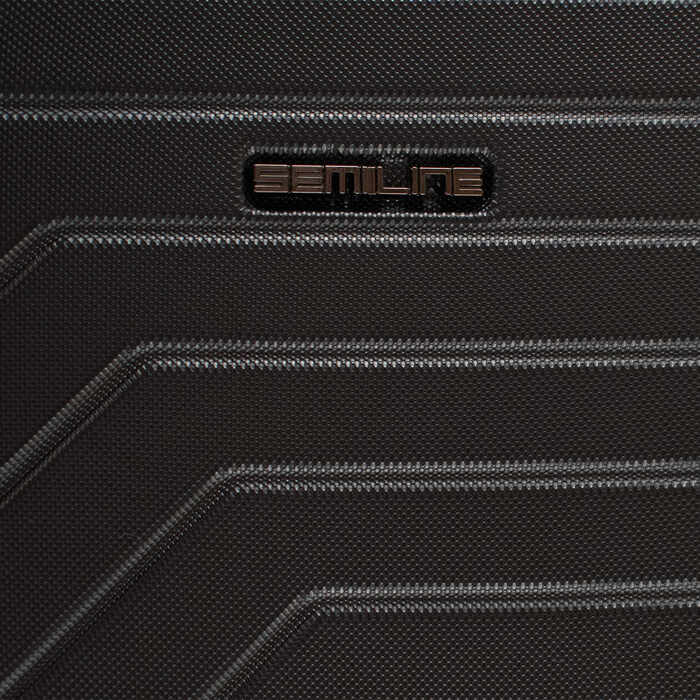 Валіза Semi Line 28' (L) Black (T5685-3)