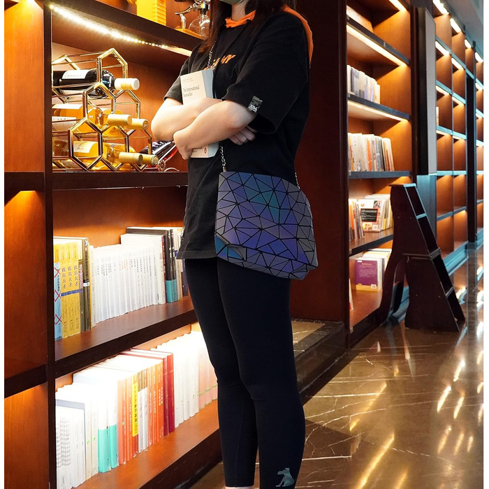 Маленькі жіночі клатчі на кожен день Геометричні сумочки для жінок Яскраві сумочки та сумки на ланцюжку, Геометричні сумки та голографічні крос-боді Набір A