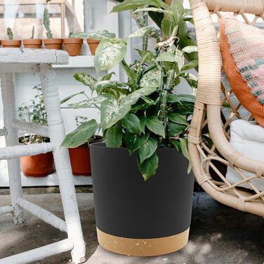 Квіткові горщики QCQHDU, 2 шт., 30,5 см, Квіткові горщики для кімнатних рослин з дренажними отворами та знімною основою, Сучасні декоративні блюдця для садових кашпо (темно-сірі, 30,5 см)