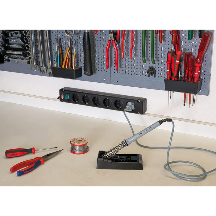 Розетковий подовжувач з вимикачем (багаторозеткова розетка з розетками під кутом 90 градусів, подовжувач з можливістю кріплення та