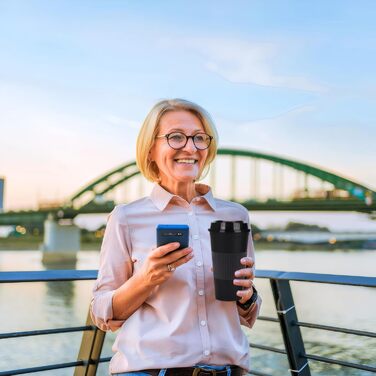 Кавова кружка об&39ємом 486 мл з кришкою, упаковка з 12 пластикових стаканчиків, багаторазові кавові чашки для автомобіля та в дорозі (12, чорні) Чорний 12