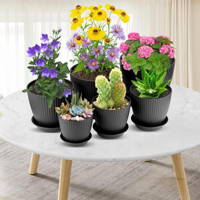 Набір з 6 квіткових горщиків з блюдцями, 6 розмірів горщиків для рослин 17,5/15,5/14/12,5/11,5/10 см, пластикові квіткові горщики для кімнатних та балконних садів, набір горщиків для рослин, чорний