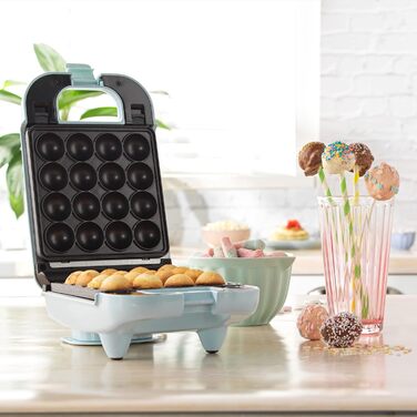 Компактний багатофункціональний пристрій Petra PT4943BLNVDEEU7 Міні-машина для приготування ласощів 3 в 1, пончики, кейк-попси та вафлі, кондитерська машина для вечірок, знімні пластини з антипригарним покриттям, що легко чиститься, 650 Вт, пастельно-сині