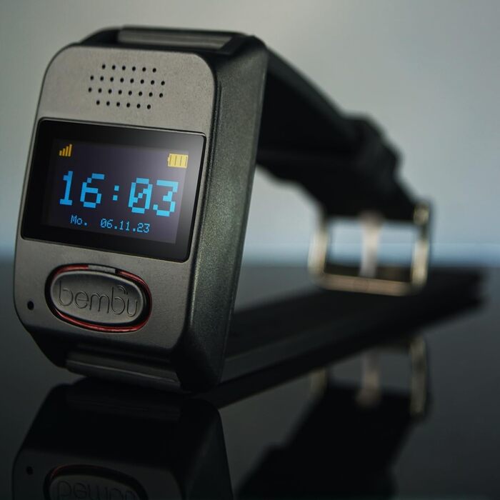 Годинник PRO2 - НОВИНКА з датчиком падіння - Годинник для екстреного виклику з відстеженням місцезнаходження та функцією телефону