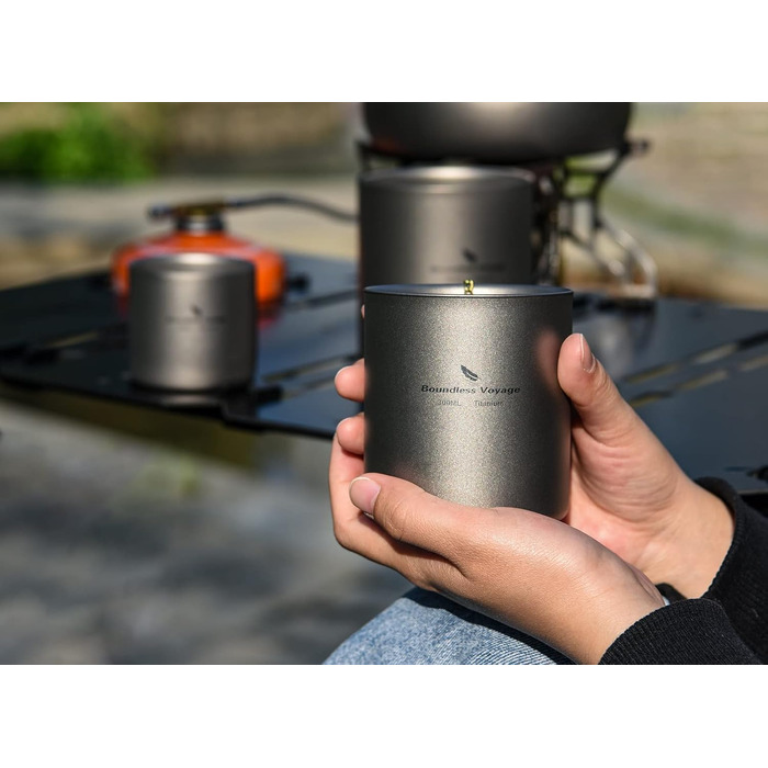 Титанова кружка для кемпінгу на відкритому повітрі 300 мл Дорожня кружка з подвійними стінками, ізольована чашка, складна кавова посуд, легкий міцний посуд для щоденного використання, походів Ti3029D 300 мл чашка-ti3029d