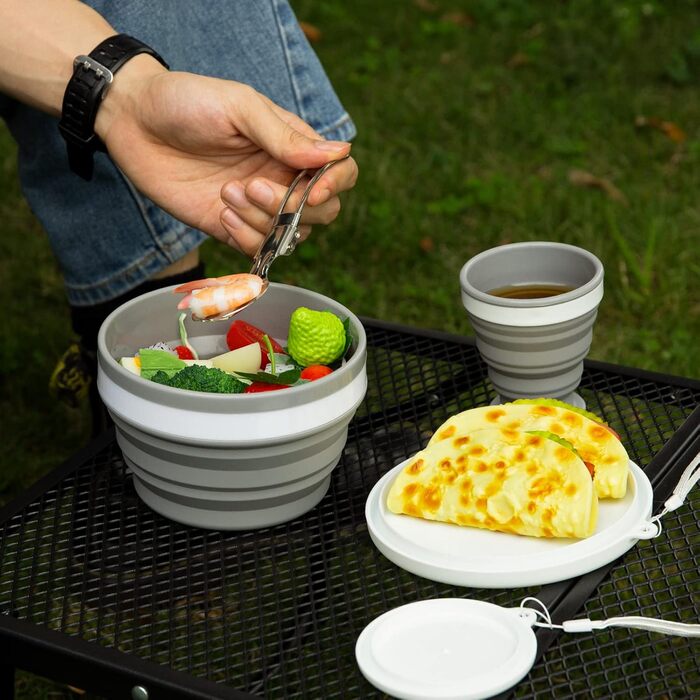 Набір посуду для кемпінгу Odoland, що включає складну силіконову миску та дорожню кружку з кришкою, ложку для салату з нержавіючої сталі для походів, активного відпочинку, кемпінгу, піших прогулянок та пікніків