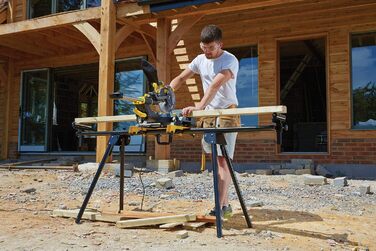 Панельна пила Stanley FatMax FME721 (1500 Вт, 216 мм, з лазерною направляючою, 2 висувними опорами для матеріалу, мішком для пилу,