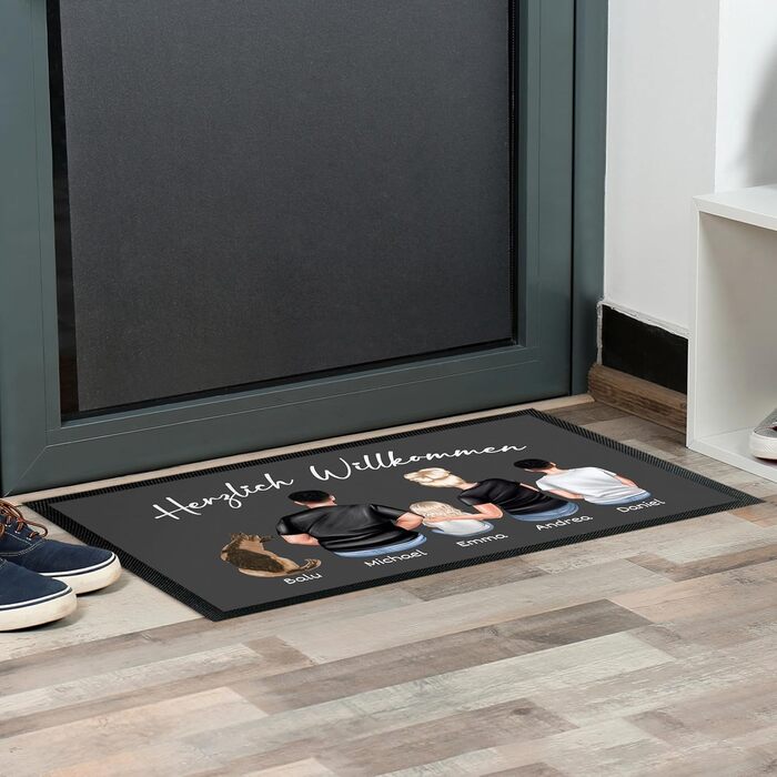 Килимок для дверей Сімейний від True Statements - персоналізований фігурками, іменами, собакою, котом - сімейний килимок для дверей, килимок для дверей, подарунок на новосілля, килимок для уловлювання бруду в нову квартиру - тонкий, нековзний, 50 x 35 см 