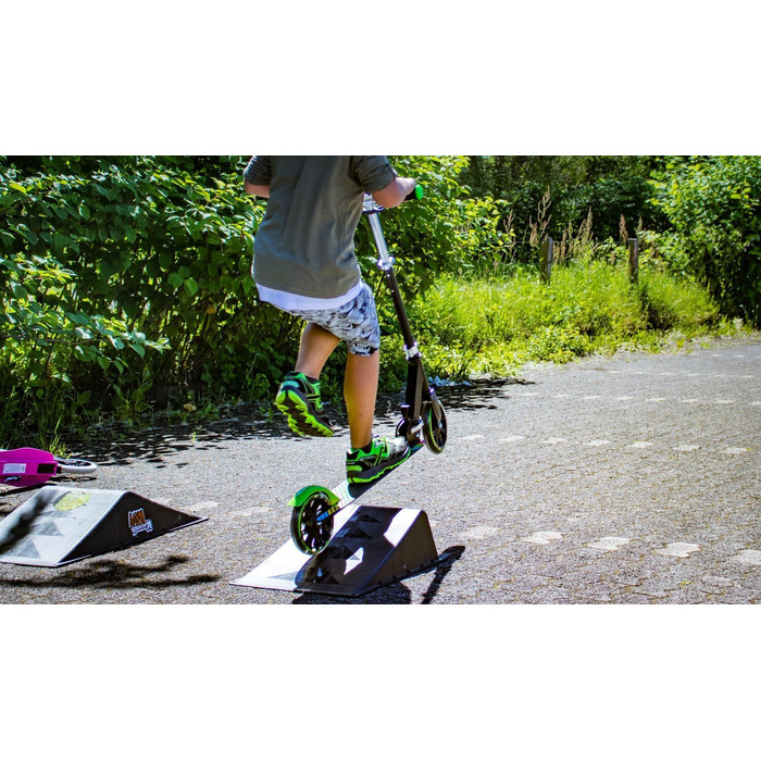 Самокат, 180 мм, ABEC 5, схвалений GS, регульований по висоті, світлодіодні колеса, зелено-чорний одинарний, 337 Aluminium Scooter