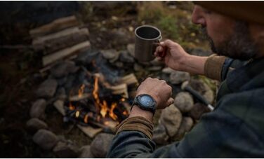 Мм, AMOLED, чорний безель з вугільним ремінцем, чорний/антрацитовий 50 мм AMOLED, 3,50