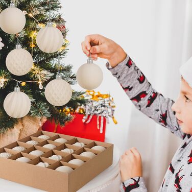 Набір з 16 оксамитових різдвяних прикрас для ялинки біжевий Miaikoe