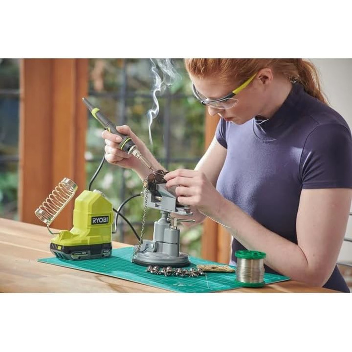 Акумуляторний паяльник RYOBI 18 В ONE RSI18-0, 200-480C, час нагрівання 50 секунд, кабель 83 см, поверхня GripZone, без акумулятор