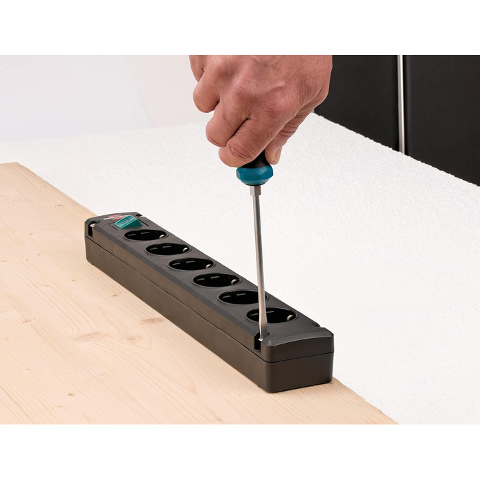 Розетковий подовжувач з вимикачем (багаторозеткова розетка з розетками під кутом 90 градусів, подовжувач з можливістю кріплення та