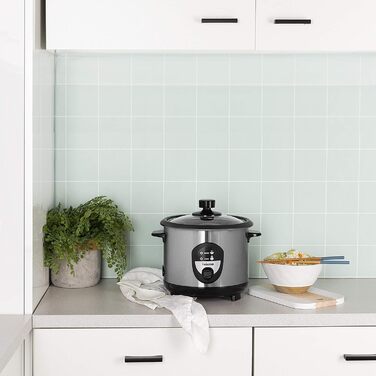 Рисоварка Tristar RK-6126, 1 л, рис до 5 осіб без горіння, з функцією збереження тепла, 400 Вт, нержавіюча сталь, чорний 1 літр