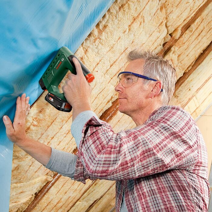 Дім і сад Акумуляторний степлер Bosch UniversalTacker 18V-14 (скріплення/закріплення в м'якій і твердій деревині для скоб і цвяхів