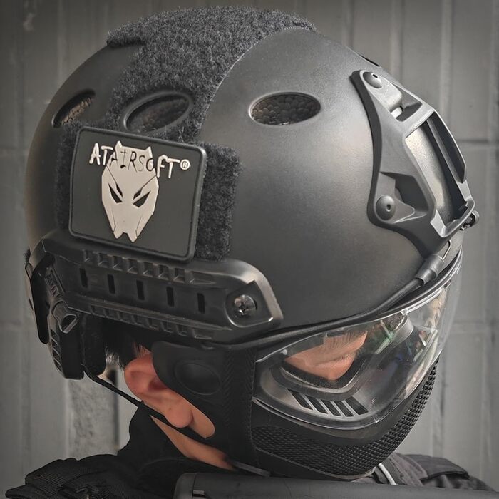 Армійський шолом у стилі SWAT Combat PJ Fast для CQB Airsoft Paintball Shooting Black