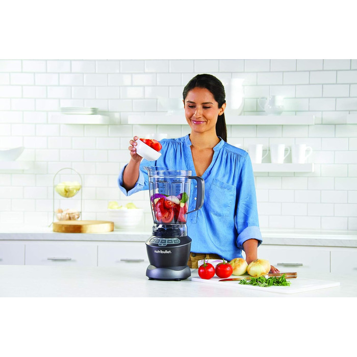 Повнорозмірний блендер nutribullet Combo, електричний блендер, багатофункціональний подрібнювач, професійний, потужність 1200 Вт, глечик 1,9 л, банки 946 мл і 710 мл, чорний, NBF500MB комбінований пакет