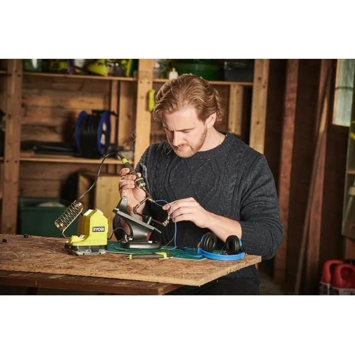 Акумуляторний паяльник RYOBI 18 В ONE RSI18-0, 200-480C, час нагрівання 50 секунд, кабель 83 см, поверхня GripZone, без акумулятор