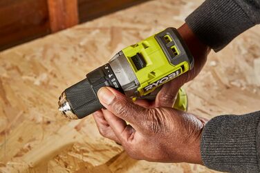 Акумуляторний ударний дриль-шуруповерт RYOBI 18 В ONE RPD18BL1-0, макс. крутний момент 54 Нм, швидкозатискний патрон 13 мм, 2 пере