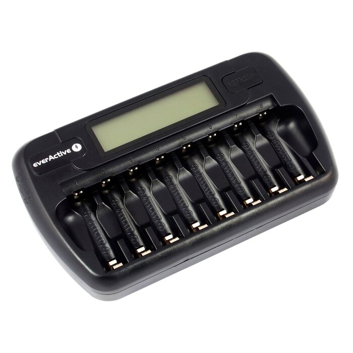 Зарядний пристрій everActive для 8 батарейок типу AAA, швидка зарядка - 4 години, комплект батарейок, РК-дисплей, режим оновлення, автомобільний адаптер, модель NC-800