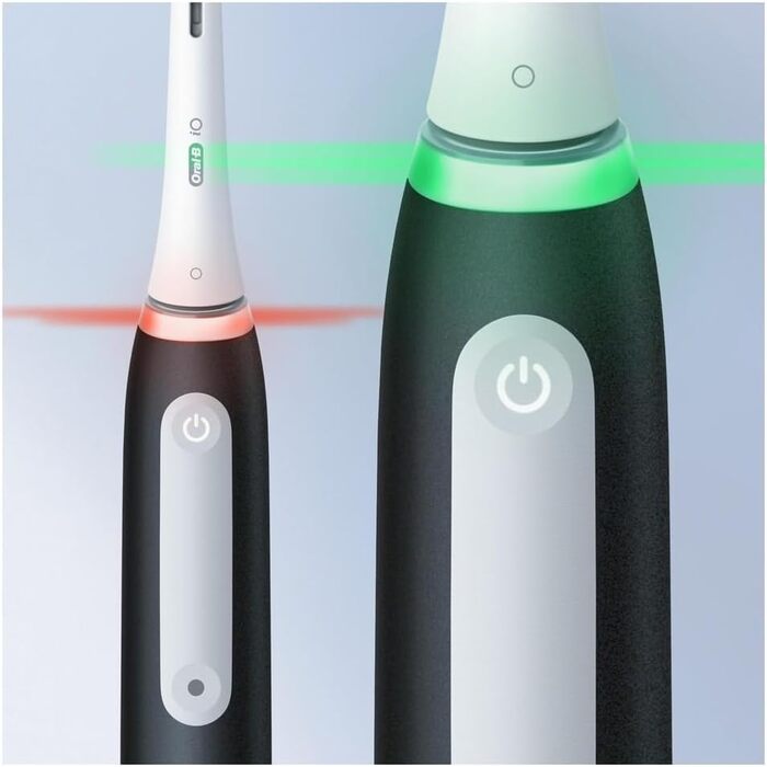 Електрична зубна щітка Braun Oral-B iO 3N, чорна, 1 щітка