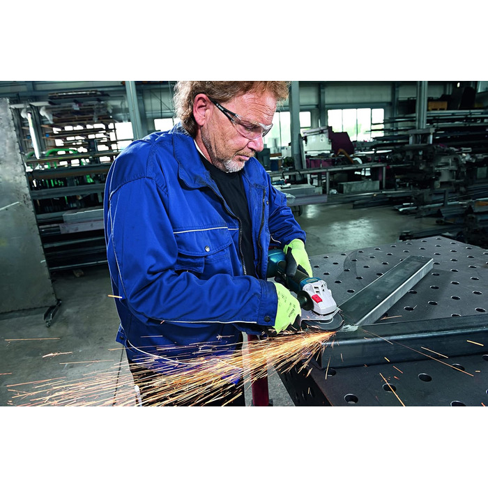 Акумуляторна кутова шліфувальна машина GWS 18V-10 (Ø диска 125 мм, вкл. швидкознімну гайку, захисний кожух, монтажний фланець, без