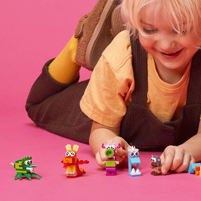 Конструктор LEGO Classic Creative Monsters 11017, 140 деталей