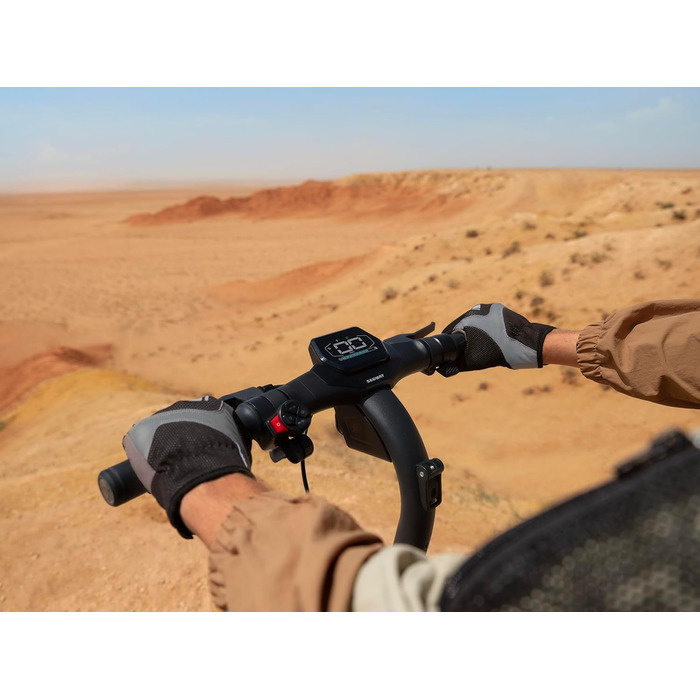 Електросамокат з допуском до експлуатації в Німеччині, запас ходу 70 км в еко-режимі, 56 км у спортивному режимі, повна підвіска, вантажопідйомність 120 кг, здатність долати нахил 25, позашляхові шини, Apple Find My, водонепроникний, 3 Pro D