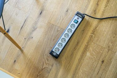 Розетка Brennenstuhl Premium-Line 6-місна (розетка з вимикачем і кабелем 5 м - розташування розеток під кутом 45, настінна розетка