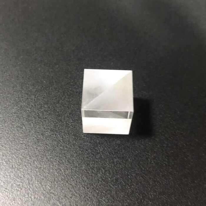 Мм 1 1 Beamsplitter Повне внутрішнє відбиття Пряма кутова призма Напіввідбиваюча напівпрозора Beamsplitter, 15 * 15 * 15