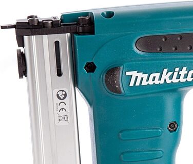 Акумуляторний шуруповерт Makita 18,0 В в корпусі MAKPAC з 1 батареєю 1,5 Ач, без зарядного пристрою