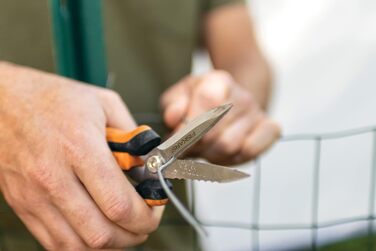 Садові ножиці Fiskars універсальні, довжина 20,6 см, леза з нержавіючої сталі/пластикові ручки, чорні/помаранчеві, суцільні, SP-320, 1063328