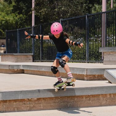 Дитячий шолом для скейтбордингу 80SIX, регульований велосипедний шолом для підлітків та дорослих, сертифікований CE EN1078, для скейтборда, велосипеда, самоката, електросамоката, 49-61 см матово-рожевий M/L (55-58 см)
