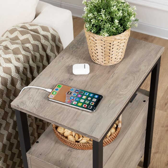 Журнальний столик HOOBRO із зарядною станцією, диван-столик з 2 шухлядами, USB-портом та розеткою, тумбочка для невеликих приміщень, стабільна та міцна, для вітальні, спальні, сірий колір EBG542BZ01