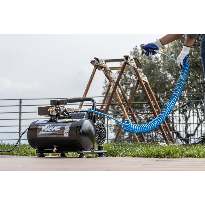 Переносний повітряний компресор FIAC SUPERSILENT 6, безмасляний, максимальний тиск 8 бар, 1 к.с., 6-літровий бак, рівень шуму 58 д