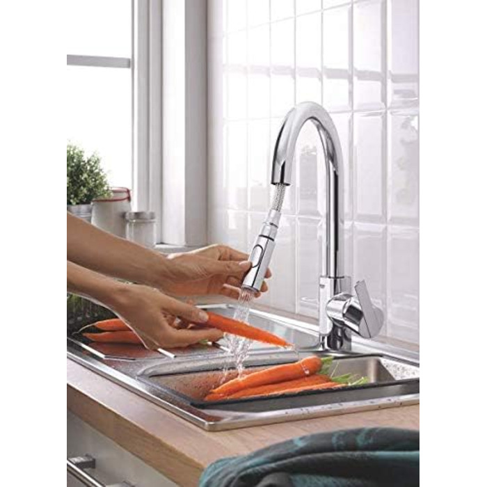 Кухонний змішувач GROHE Feel, 2 режими струменя (з висувним виливом, поворот на 360, економія води завдяки регулятору витрати, монтаж без інструментів), хром, 31486001