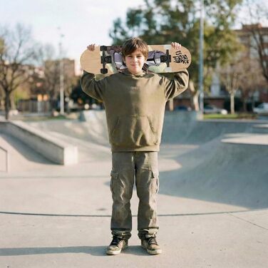 Скейтборд для підлітків, 79 см, нековзка дека, великий, до 100 кг, ЗОРЯНІ ВІЙНИ Мандалорець