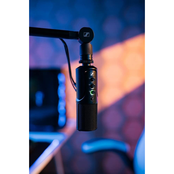 Стрімінговий набір Sennheiser Profile USB-C мікрофон, пантограф із кабель-менеджментом, кабель USB-C 3м та чохол для зберігання Чорний (700100)