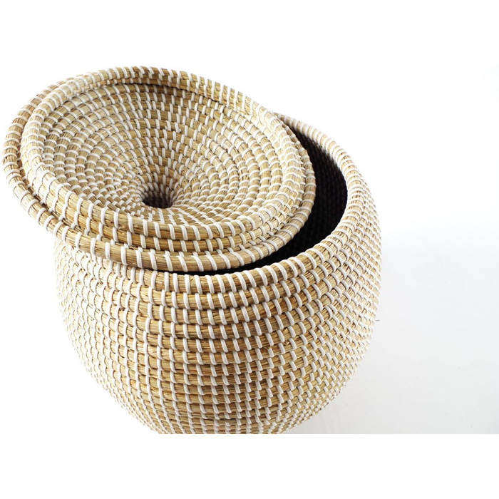 Кошик Kobolo з морською змією - Ø 32 см В 34 см - Коричневий - Плетений кошик для зберігання з кришкою - Декоративний універсальний кошик для білизни, іграшок та організації - Маленький кошик для аксесуарів