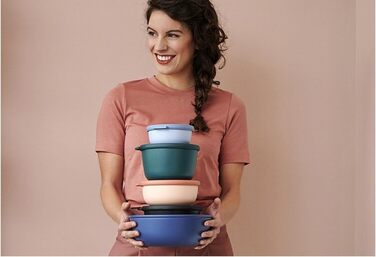 Кругла багатошарова чаша Mepal Cirqula Nordic Blush об&39єм 2250 мл зі знімною кришкою ударостійкий матеріал герметична підходить для глибокого заморожування можна мити в посудомийній машині 2250 мл Nordic Blush