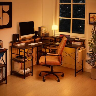 Г-подібний ігровий стіл зі світлодіодним освітленням та розетками, кутовий стіл 140x140 см, двосторонній комп&39ютерний стіл з полицею для монітора, 4 полиці та бічні кишені для домашнього офісу та офісу, чорний, 140x140x85 см