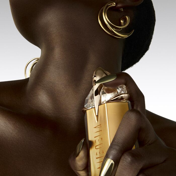 Жіночі парфуми, Бурштиновий, деревний та квітковий, Винятковий аромат, Змінний флакон 30 мл