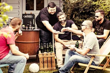 Ідеально підрум'янюються ковбаски одним натисканням кнопки всього за 5 хвилин, без додавання стороннього жиру, в т.ч. дерев'яні щипці, чорні, нержавіюча сталь/пластик, WT 5005 Знімна подушечка для ковбаси