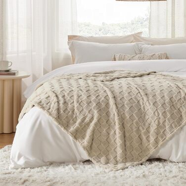 Плед BEDSURE з плюшу з флісу та вовни, плед для дивана, покривало з шаховим візерунком, м&39які теплі картаті пледи для декору кімнати, вітальня та м&39які пледи, світло-коричневий, 150 x 200 см 150 x 200 см 01-світло-коричневий