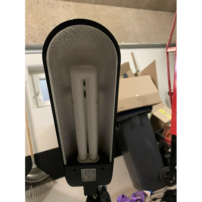 Енергозберігаюча лампа Osram Dulux S, цоколь G23, 11 Вт, теплий білий - 2700K