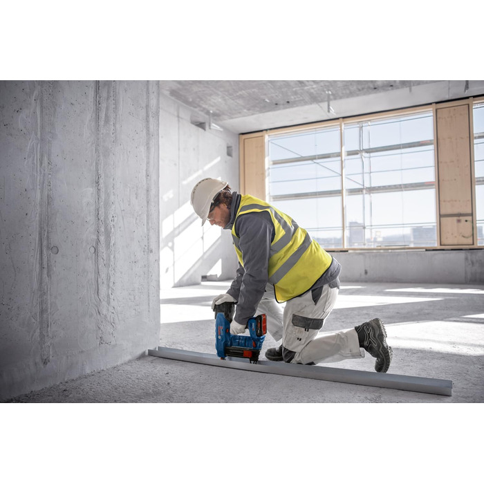 Акумуляторний цвяходер Bosch Professional 18V System BITURBO GNB 18V-38 (Ø цвяха 2,7-3,0 мм, макс. довжина цвяха 38 мм, вкл. ифт д