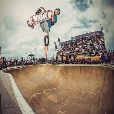 Шолом TSG Evolution Solid Colors Schwarz (атласно-чорний) S/M (54-56 см)