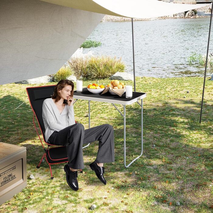 Складаний кемпінговий стілець eSituro, легкий складний стілець, рибальський стілець з сумкою для перенесення, складний стілець з високою спинкою, відкритий пляжний кемпінговий стілець, для риболовлі, пікніків, походів, 1 чорний червоний