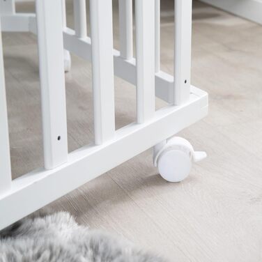 Сторонній манеж roba з вкладишем Adam & Owl - Ворота для повзання, регульована висота у 3 напрямках - Мобільний манеж на колесах - Дерево, білий / Adam & Owl, 6-